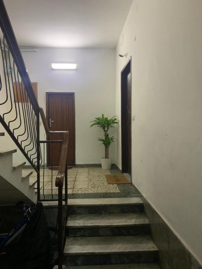 Pisa Train Station Guest House Eksteriør bilde